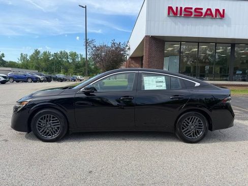 New 2026 Nissan Sentra SV w/ SV Convenience Package FWD image 10