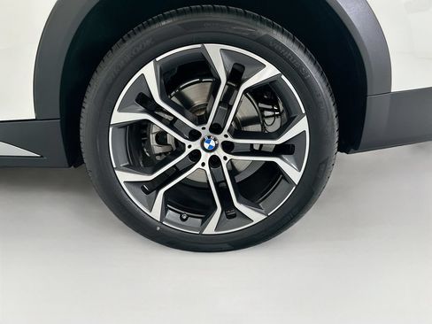 Used 2022 BMW X6 xDrive40i w/ Luxury Seating Package AWD/4WD image 30