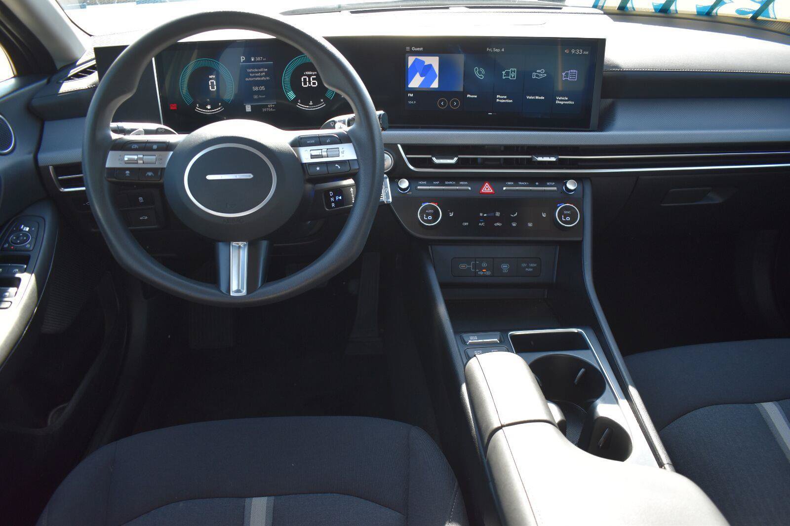Used 2025 Hyundai Sonata SEL FWD image 19