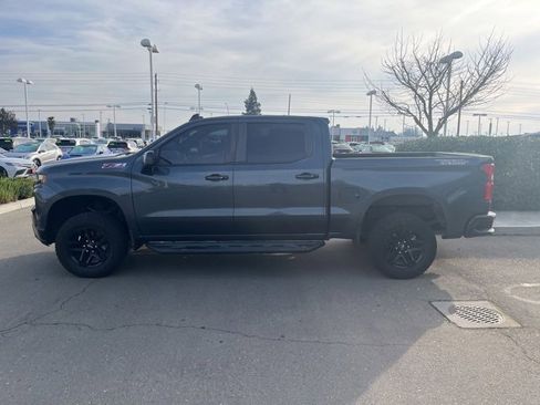 Used 2019 Chevrolet Silverado 1500 LT Trail Boss w/ Convenience Package image 8