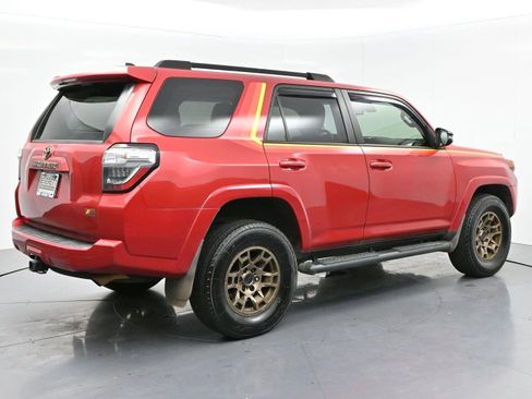 Used 2023 Toyota 4Runner 40th Anniversary SE AWD/4WD image 7