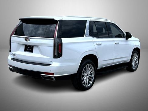 Used 2021 Cadillac Escalade Premium Luxury w/ Performance Package AWD/4WD image 5