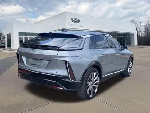 Certified 2026 Cadillac Lyriq Signature Luxury w/ Nappa Leather Package AWD/4WD image 3