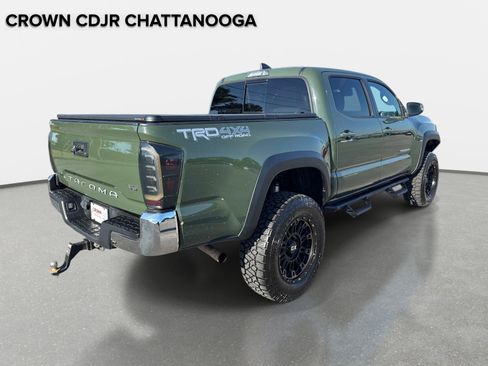 Used 2021 Toyota Tacoma TRD Off-Road AWD/4WD image 4