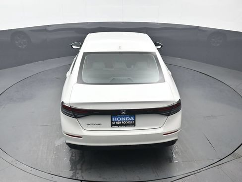 Certified 2023 Honda Accord LX image 38