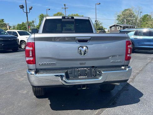 Used 2024 RAM 3500 Laramie AWD/4WD image 4