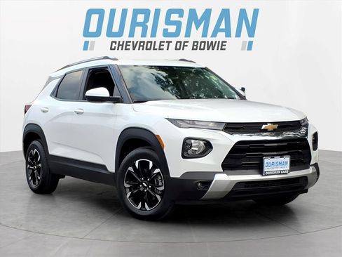 Certified 2021 Chevrolet TrailBlazer LT w/ Convenience Package AWD/4WD image 1