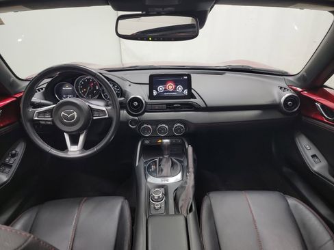 Used 2019 MAZDA MX-5 Miata RF Grand Touring image 15