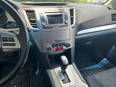 Used 2014 Subaru Legacy 2.5i Premium w/ Popular Package #1 AWD/4WD image 14
