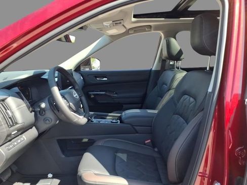 New 2026 Nissan Pathfinder Platinum w/ Cargo Package AWD/4WD image 20