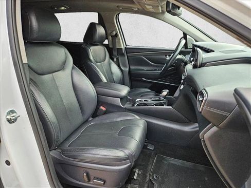 Used 2020 Hyundai Santa Fe SEL w/ Convenience + Premium Package image 22