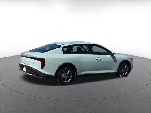 Used 2026 Kia K4 FWD image 15