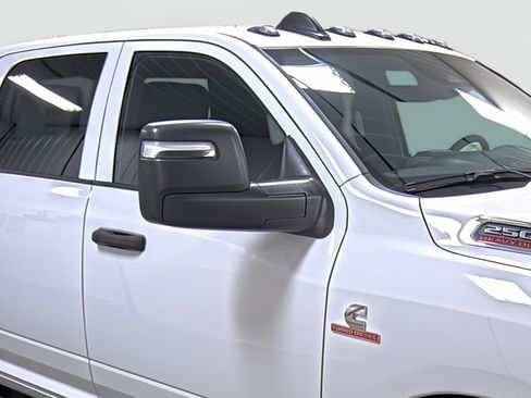 New 2026 RAM 2500 Tradesman image 15