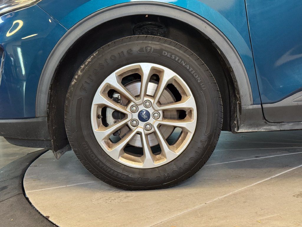 Used 2020 Ford Escape SE AWD/4WD image 25