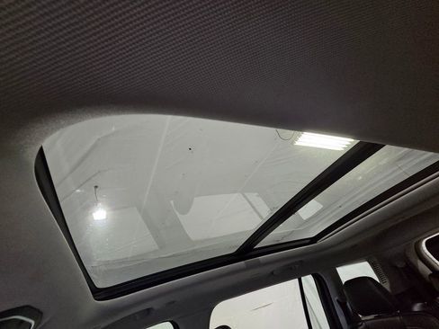 Used 2022 Jeep Grand Cherokee L Limited image 27