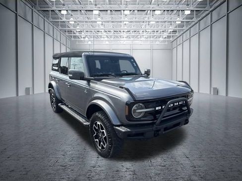 Used 2023 Ford Bronco Outer Banks AWD/4WD image 7