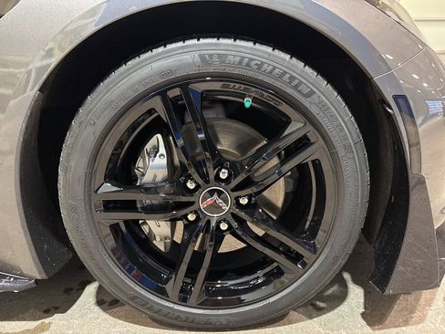 Used 2016 Chevrolet Corvette Stingray Coupe w/ 3LT Preferred Equipment Group image 10