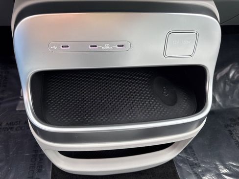 Used 2026 Hyundai Ioniq 9 Calligraphy image 26