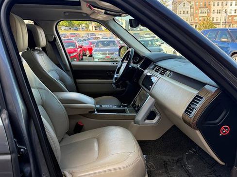 Used 2018 Land Rover Range Rover Long Wheelbase Supercharged image 9