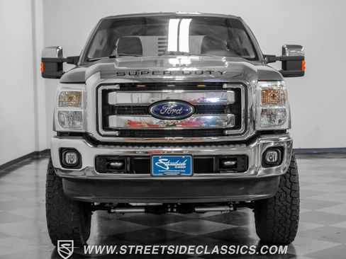 Used 2011 Ford F250 XLT w/ XLT Appearance Pkg image 19