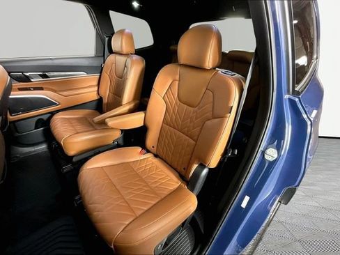 Certified 2023 Kia Telluride SX X-Line AWD/4WD image 21