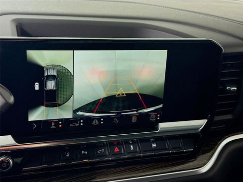 New 2026 GMC Sierra 2500 SLE w/ SLE Value Package; image 9