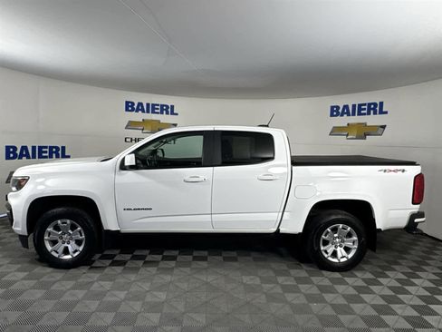 Used 2022 Chevrolet Colorado LT w/ LT Convenience Package image 2