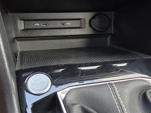 Used 2024 Volkswagen Taos S image 35