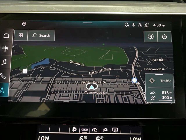 Used 2024 Audi Q8 e-tron Premium AWD/4WD image 43