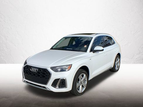 Used 2023 Audi Q5 2.0T Premium Plus w/ Premium Plus Package AWD/4WD image 1