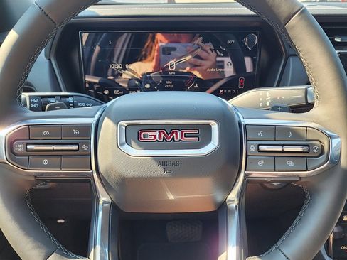 New 2026 GMC Terrain Elevation w/ Black Edition image 17