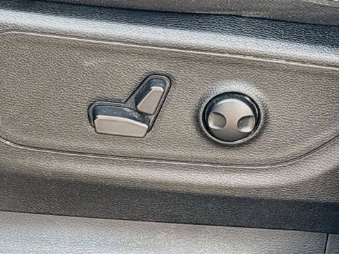 Used 2022 RAM 1500 Big Horn AWD/4WD image 22