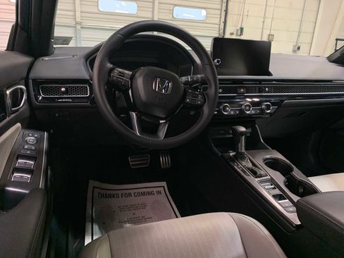 Used 2026 Honda Civic Sport Touring image 4