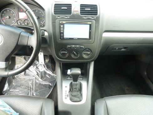 Used 2008 Volkswagen Jetta Wolfsburg Edition FWD image 31