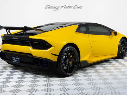 Used 2017 Lamborghini Huracan LP 580-2 image 14