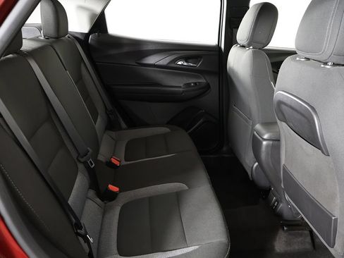Used 2023 Chevrolet TrailBlazer LT w/ Convenience Package AWD/4WD image 34