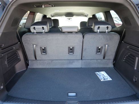 New 2026 GMC Acadia AT4 w/ Luxury Package image 7