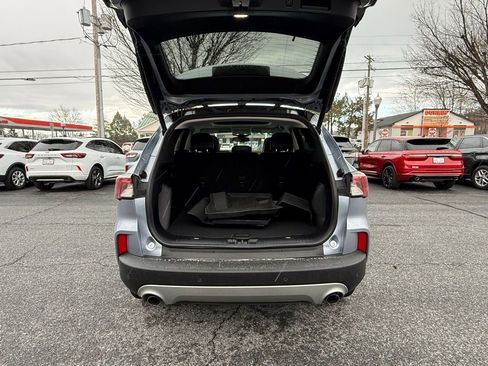 Used 2022 Ford Escape Titanium image 21