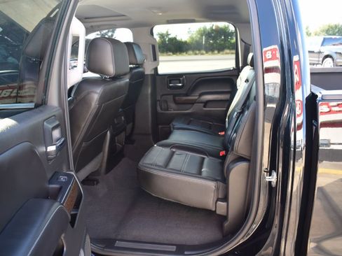 Used 2018 GMC Sierra 1500 Denali w/ Denali Ultimate Package image 9