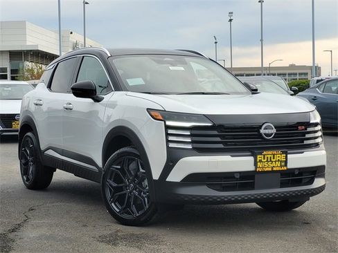 New 2026 Nissan Kicks SR image 1