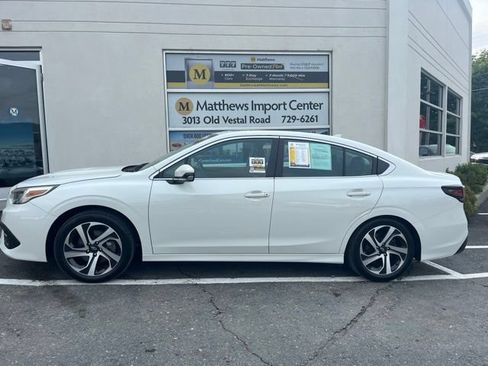 Used 2022 Subaru Legacy Limited AWD/4WD image 2