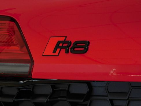 Used 2023 Audi R8 V10 performance image 96