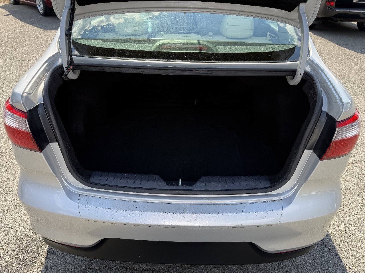 Used 2016 Kia Rio LX FWD image 12