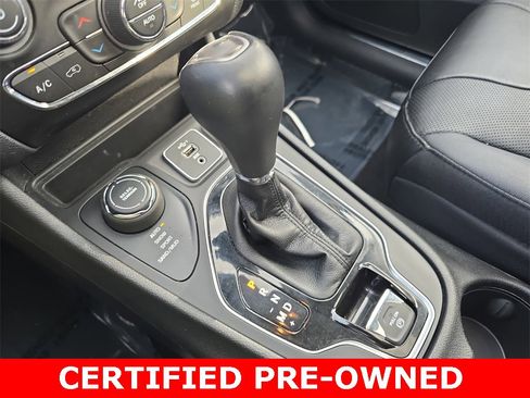 Certified 2021 Jeep Cherokee Limited w/ Elite Package image 26