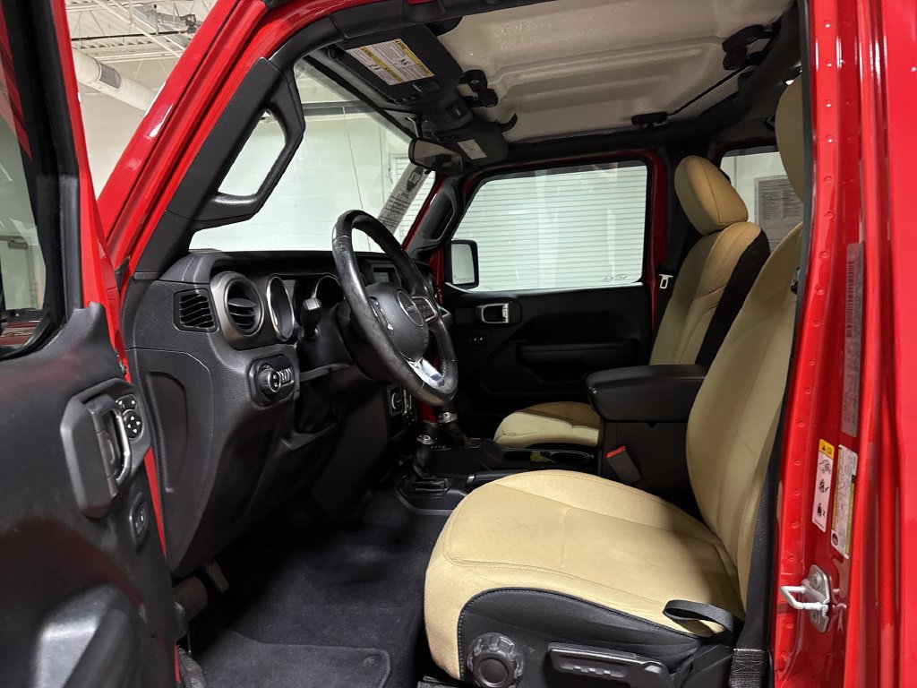 Used 2020 Jeep Gladiator Sport w/ Quick Order Package 24S AWD/4WD image 19