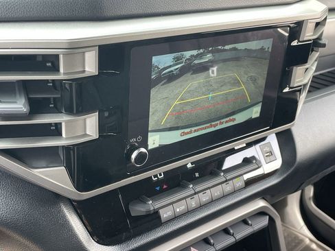 New 2026 Toyota Tundra SR5 AWD/4WD image 14