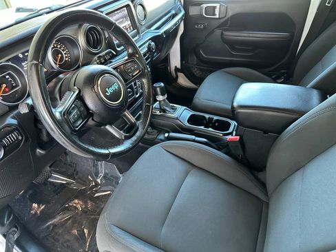 Used 2020 Jeep Wrangler Unlimited Sport S AWD/4WD image 9