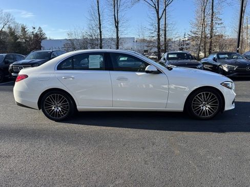 Used 2025 Mercedes-Benz C 300 4MATIC Sedan image 2