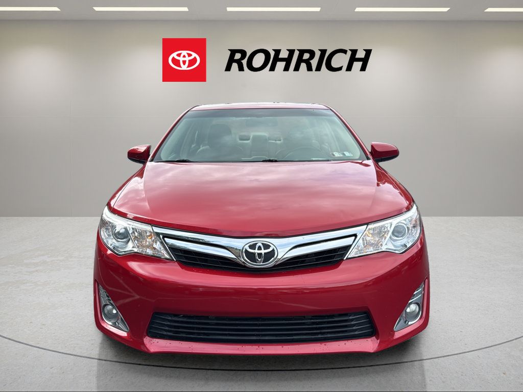 Used 2012 Toyota Camry XLE FWD image 2