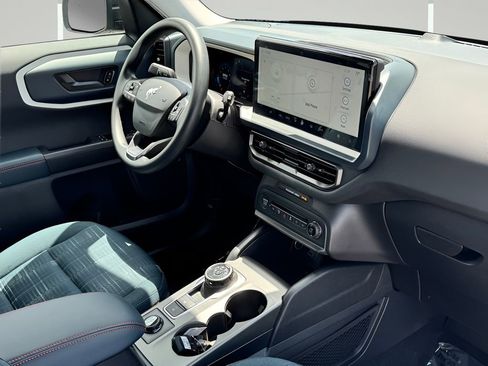 New 2025 Ford Bronco Sport Heritage image 6